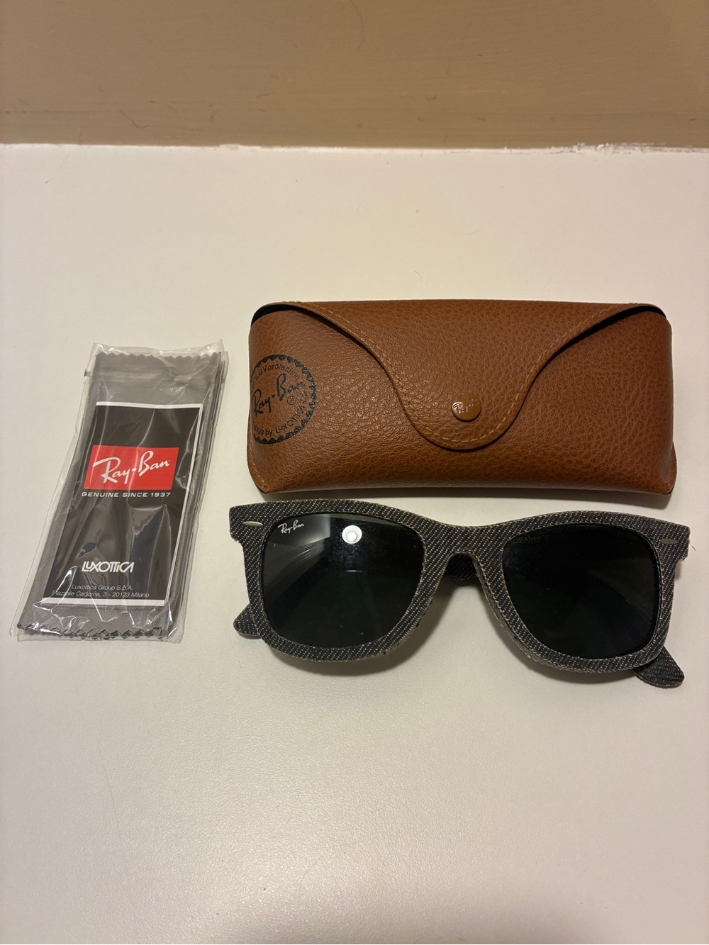 Rare Authentic Ray-Ban RB2140 Original Wayfarer Denim Sunglasses